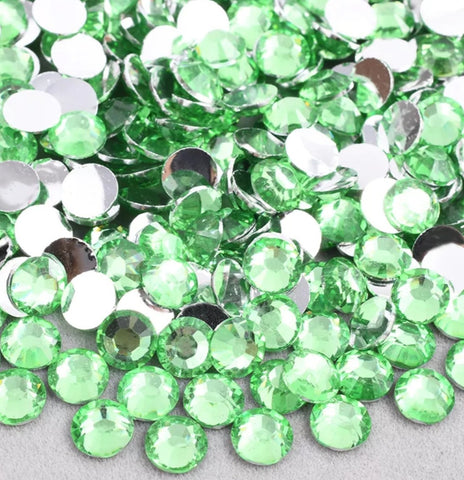 Peridot Resin Rhinestones